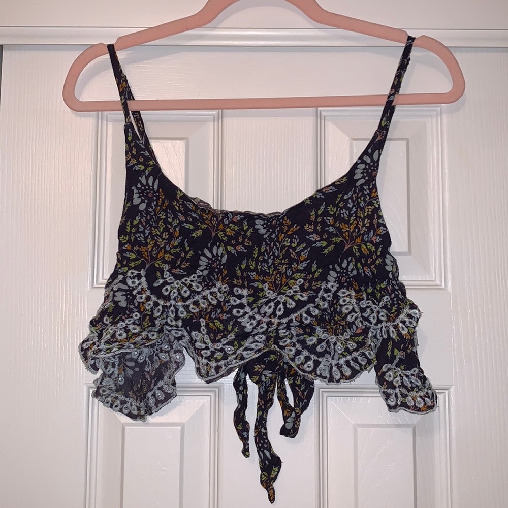 Free people crop top with tags!